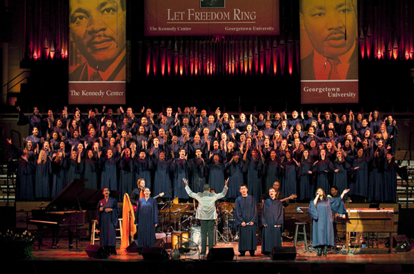 India Arie and the Georgetown Choir 